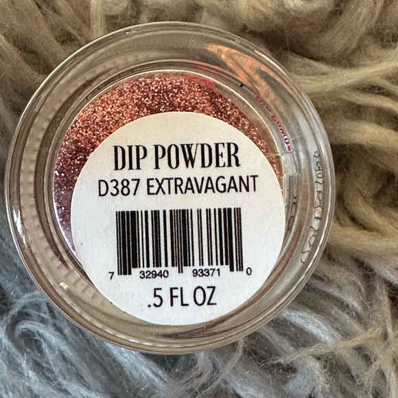 Revel Nail DIP POWDER Shade Extravagant 0.5 oz - Picture 2 of 5